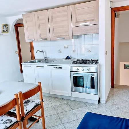 Turistcasa - Il Corridoio 34 Apartment *